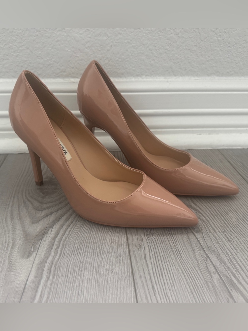 JOY IN LOVE Women's 3.5-Inch High-Heel Pointed-Toe Stiletto Pumps